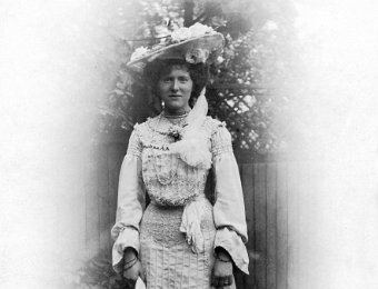 Edith Mabel Sawyer 4 Edith Mabel Sawyer (1883 - 1966)