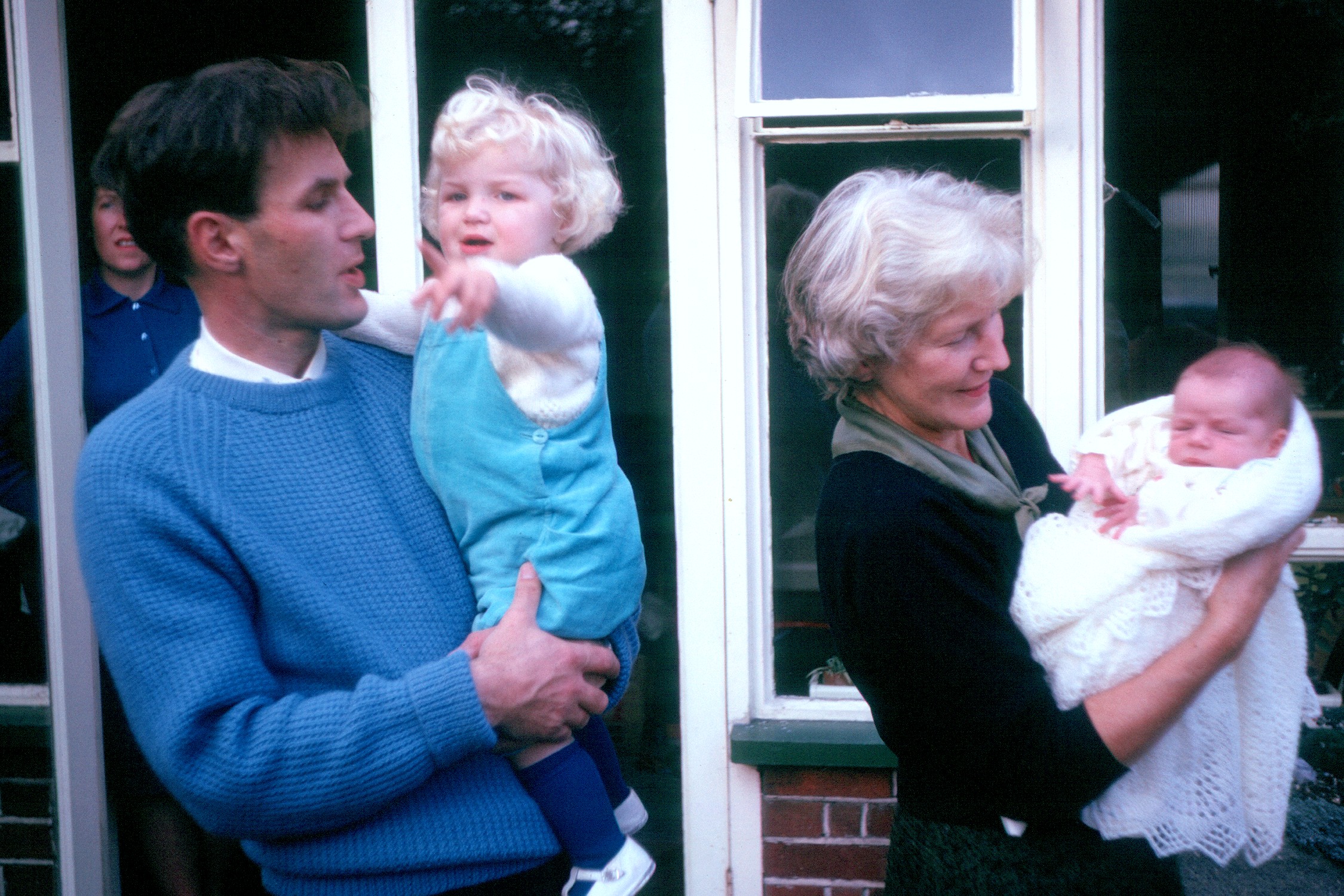 6300730s 10 November 1963 - Anthony with Nicola and Mum with Simon at Hampton.