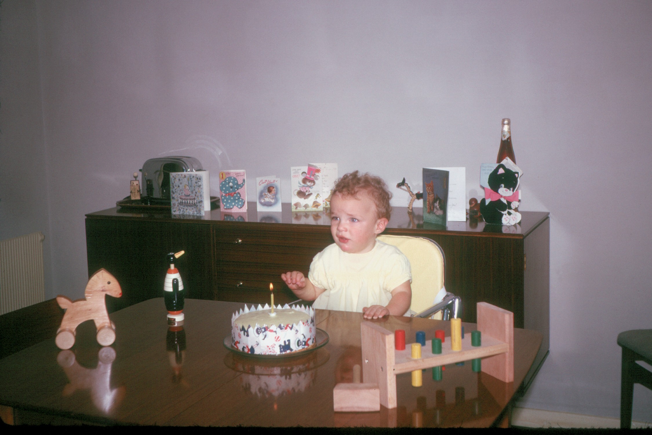 6400821s 5 October 1964 - Simon's first birthday.