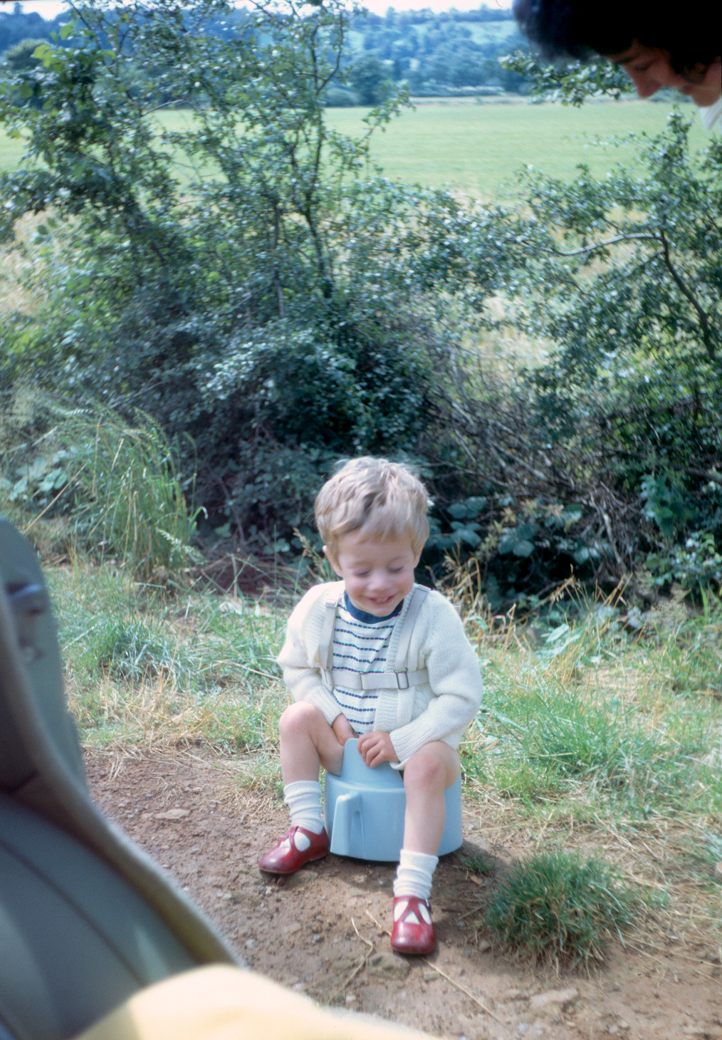 6701403k August 1967 - Jonathan looking sheepish. We were on our way to Sheila's.