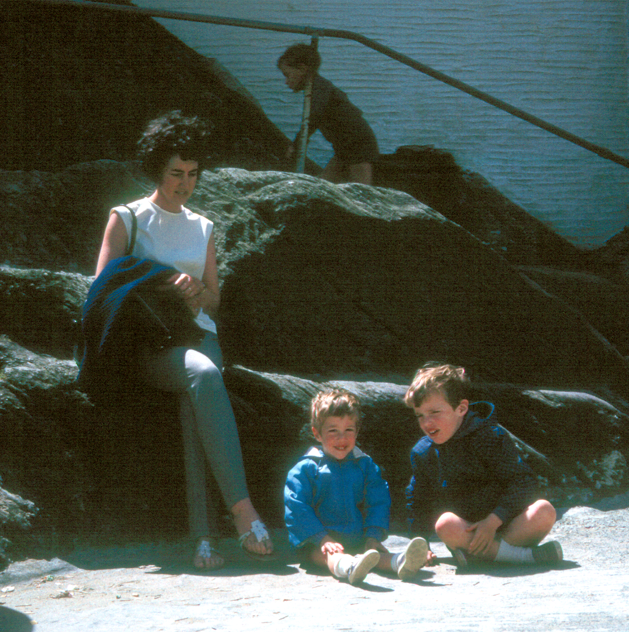 6801721k May 1968 - Betty, Jonathan and Simon on the beach at Polperro.