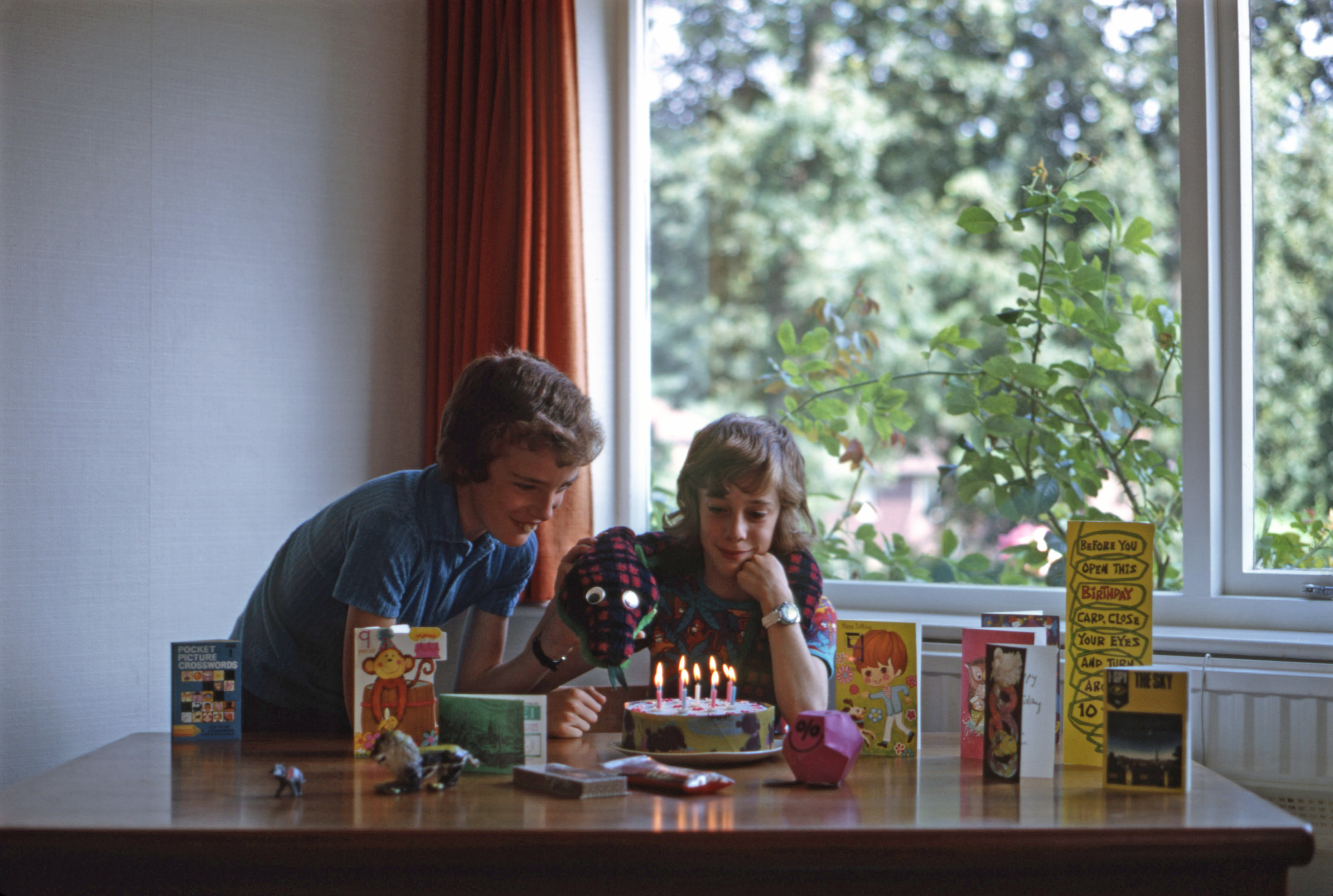 7404334 August 1974 - Snake tries unsuccessfully to blow out the candles!