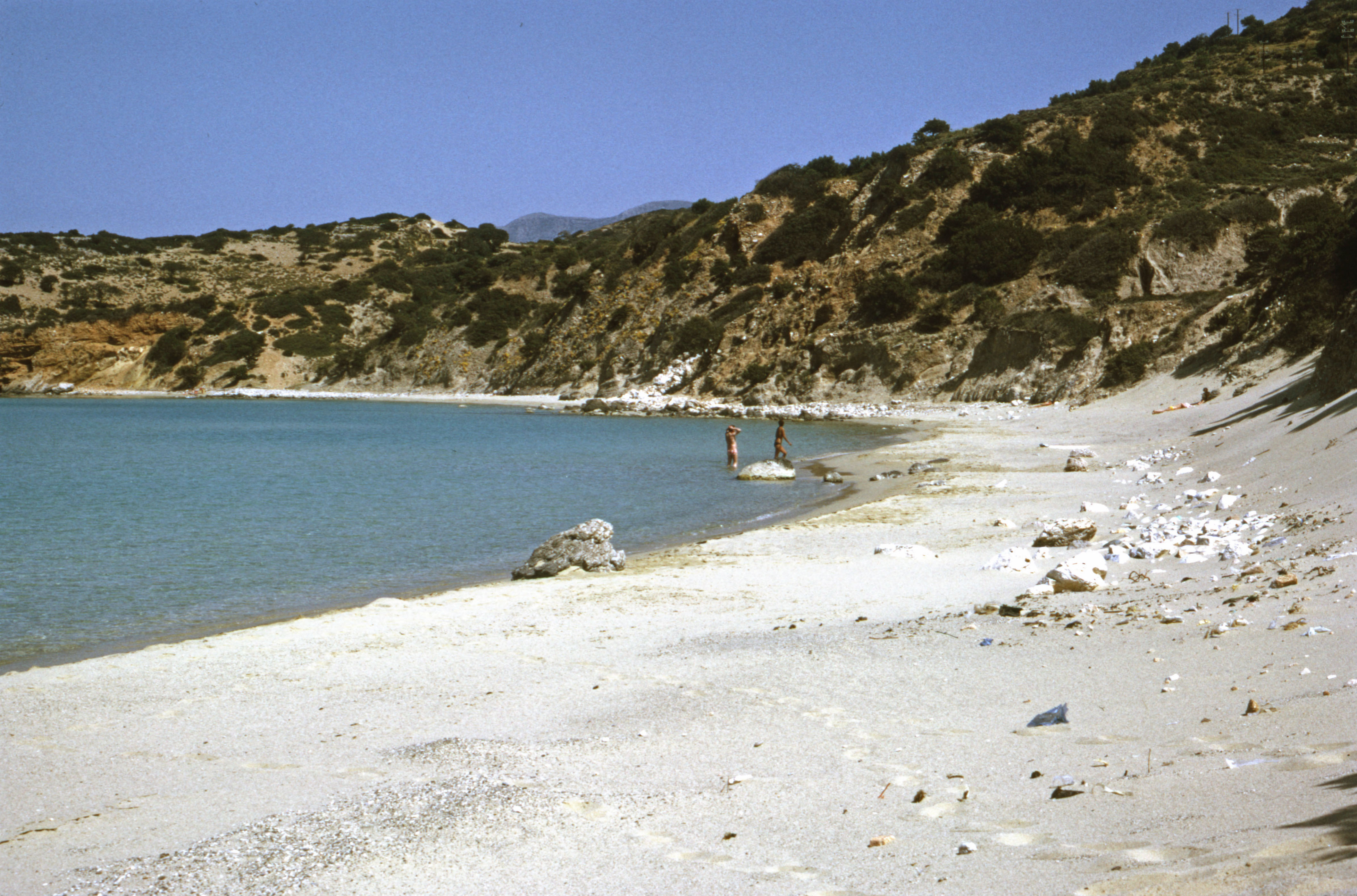 7505026 April 1975 - One of the best sandy beaches on Crete. It was on the opposite side of the island from us!
