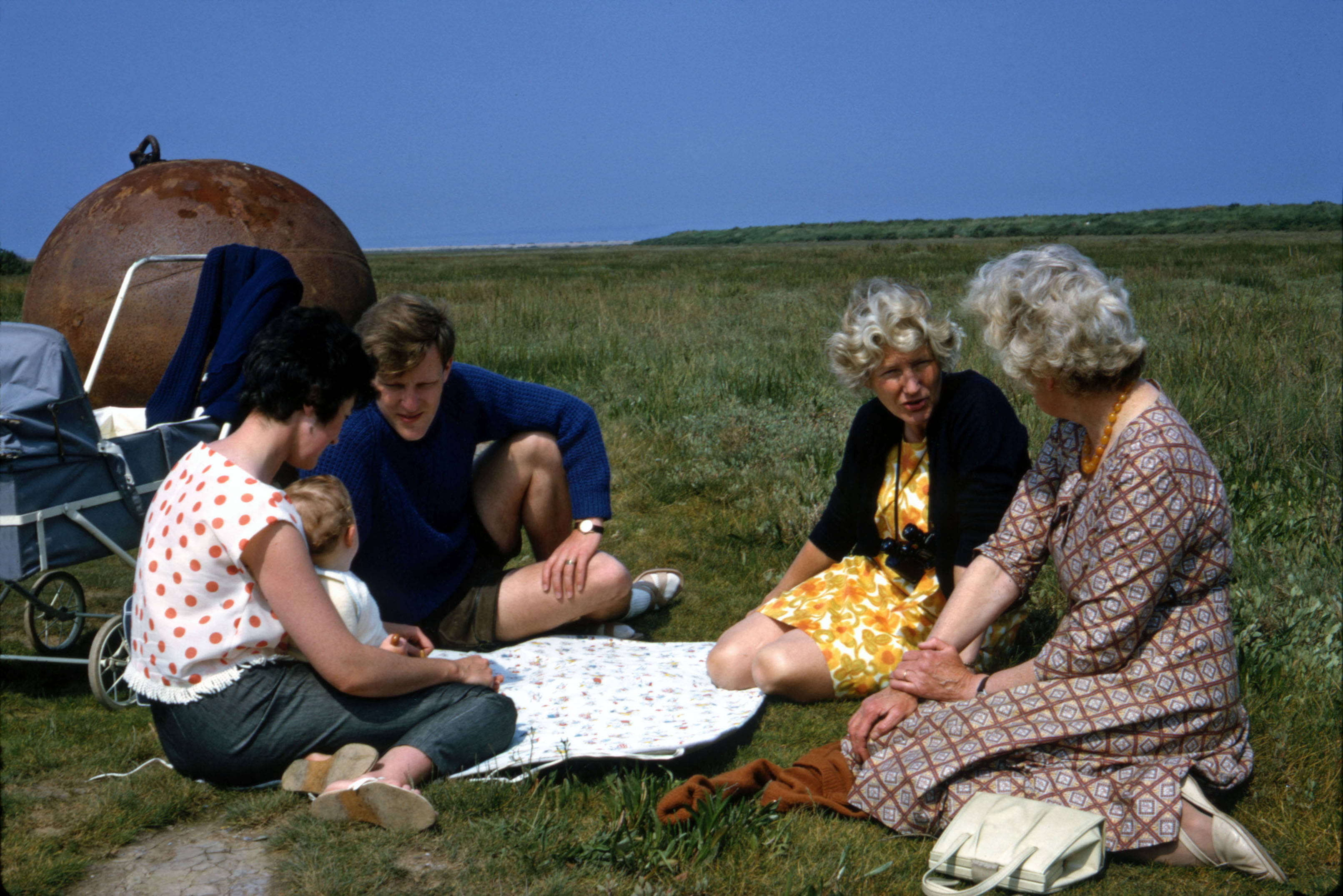 June 1964 Betty, Malcolm and Simon with Lea and Joan in Norfolk