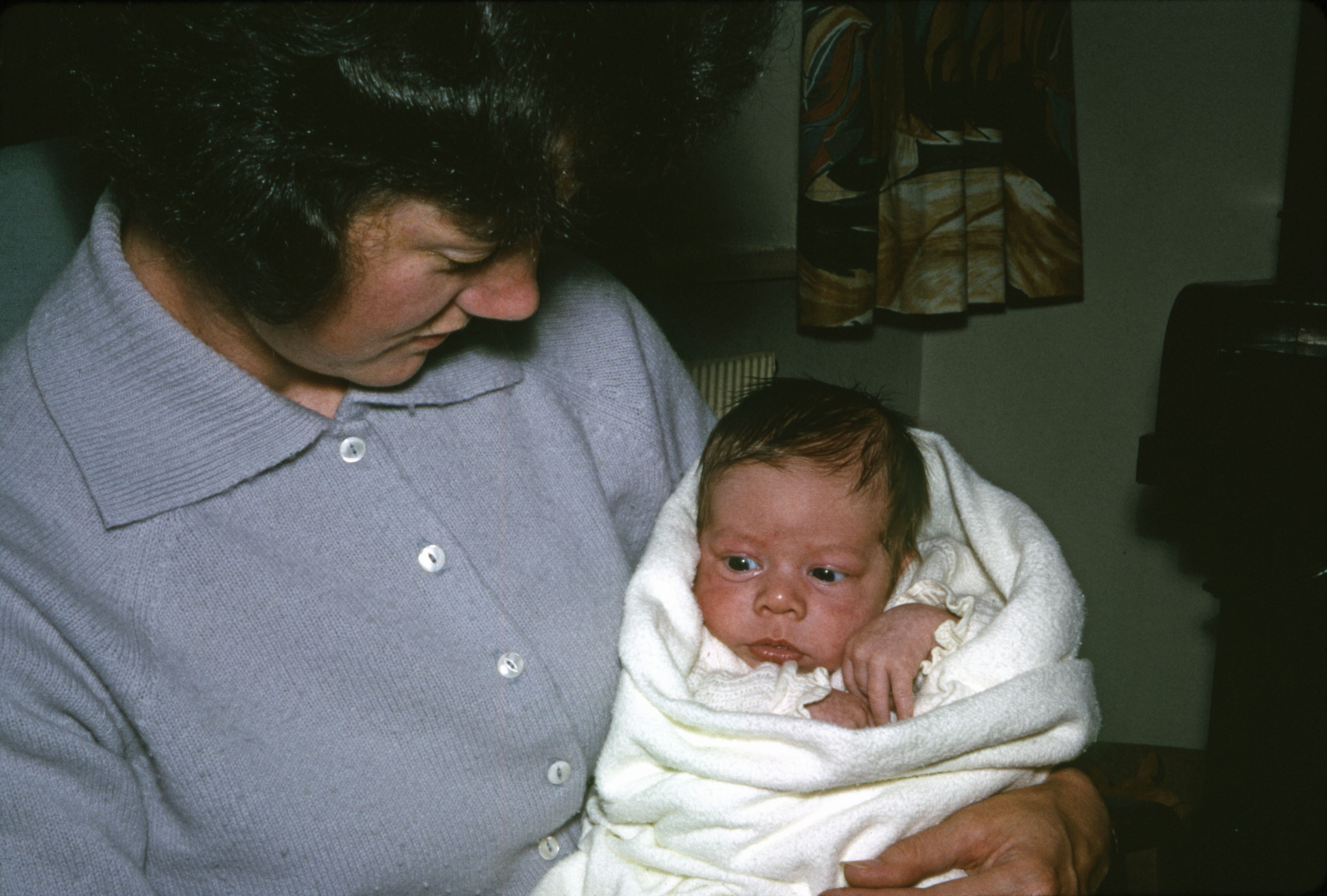 14 Oct 1965 Betty with Jonathan who is 10 weeks old.