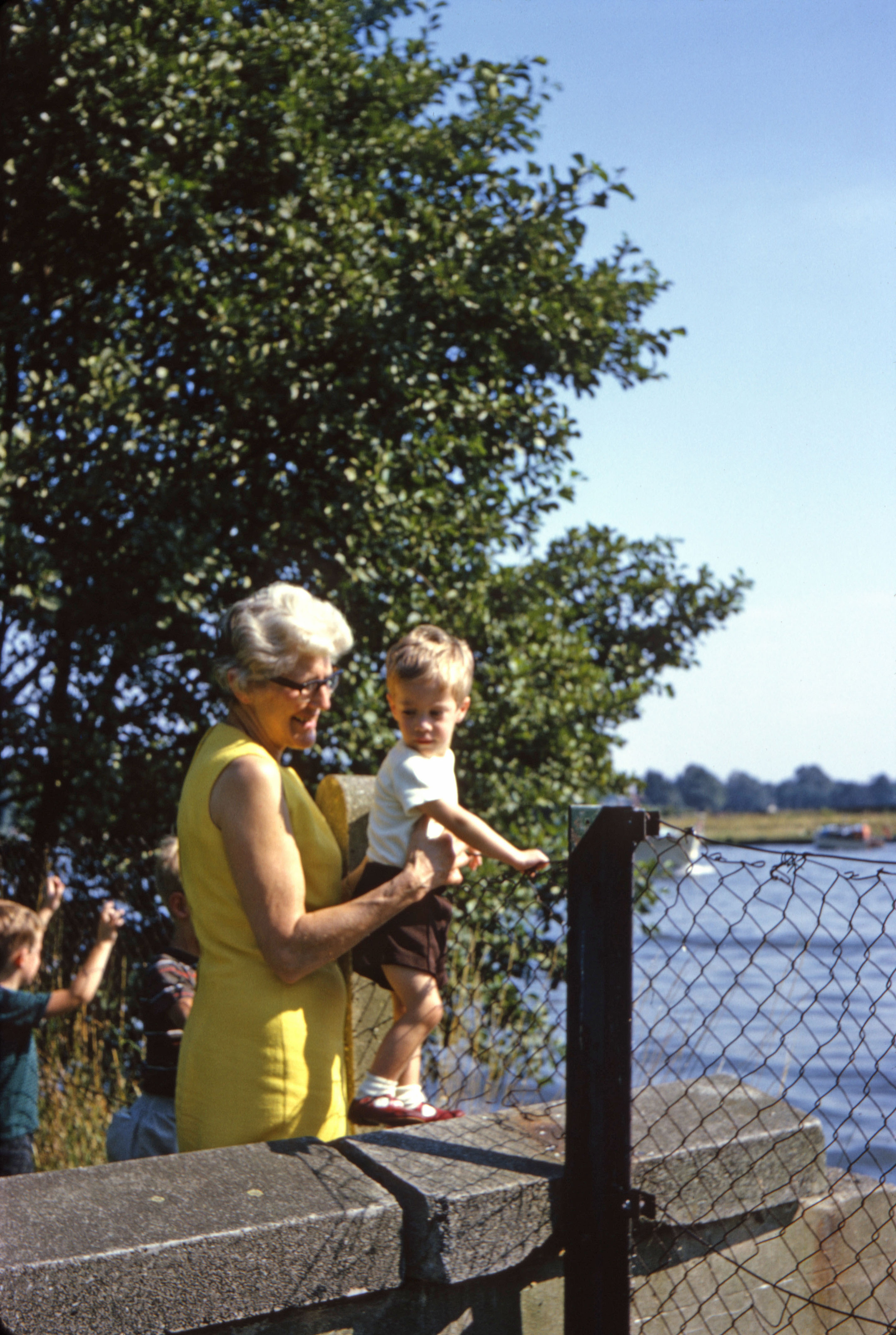 Summer 1967 Joan with Jonathan at Bell Hill, Hampton