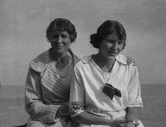 first pic Edith and Joan